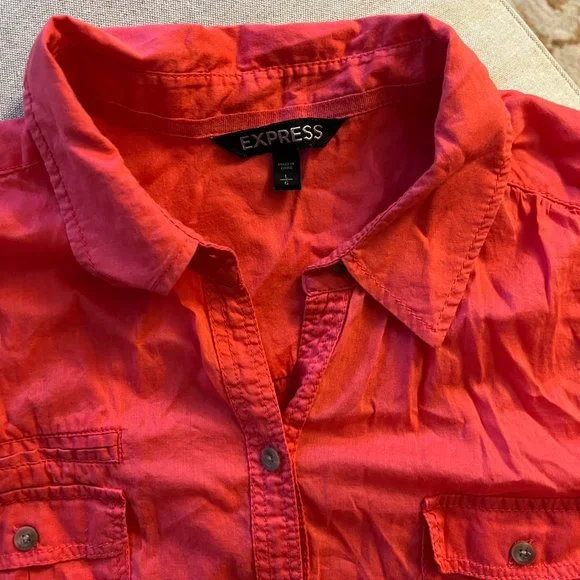 EUC Express Coral Button Down Shirt in Thin Cotton Sz L - Picture 2 of 5